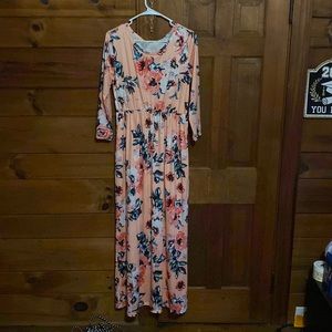 Floral Maxi Dress, size m